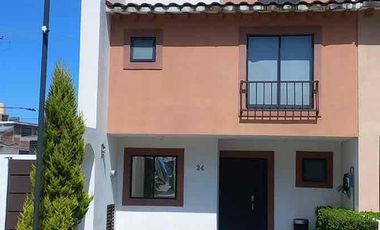 Casa en venta La Toscana Lerma excedente de terreno 3 niveles