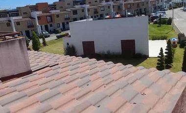 Casa en venta La Toscana Lerma excedente de terreno 3 niveles