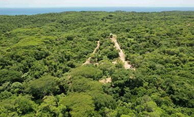 TERRENOS CERCA A HUATULCO. EN PAGOS A 3 AÑOS SIN INTERESES