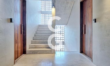 Edificio en Venta en Cancun en Av. Nader con Estilo Unico y Excelente Ubicación