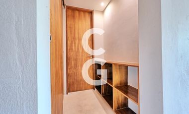 Edificio en Venta en Cancun en Av. Nader con Estilo Unico y Excelente Ubicación