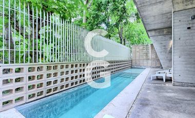 Edificio en Venta en Cancun en Av. Nader con Estilo Unico y Excelente Ubicación