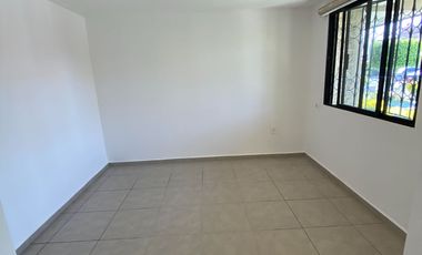 Renta casa con ampliación. Geovillas Atlixcayotl La Hacienda. Zona Angelópolis.