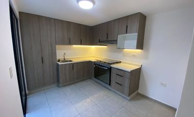 Renta casa con ampliación. Geovillas Atlixcayotl La Hacienda. Zona Angelópolis.