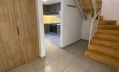 Renta casa con ampliación. Geovillas Atlixcayotl La Hacienda. Zona Angelópolis.