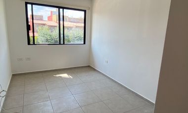 Renta casa con ampliación. Geovillas Atlixcayotl La Hacienda. Zona Angelópolis.