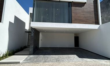 CASA EN VENTA EN METEPEC EN RESIDENCIAL