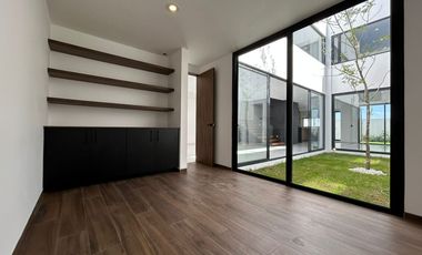 CASA EN VENTA EN METEPEC EN RESIDENCIAL