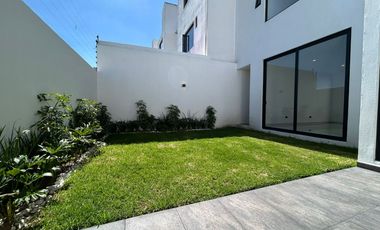 CASA EN VENTA EN METEPEC EN RESIDENCIAL