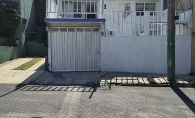 Casa en Venta, Ampliación La Quebrada, Excelente Ubicación