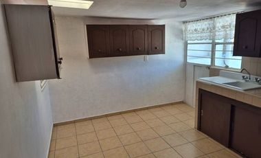 Casa en Venta, Ampliación La Quebrada, Excelente Ubicación