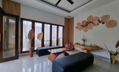 Dijual Atau Disewakan Villa Mewah di Taman Mumbul Bali