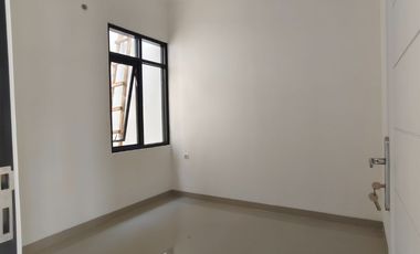 Rumah Modern 2 lt Harga Bersahabat dekat Alun Alun Cimahi Bonus Kanopi