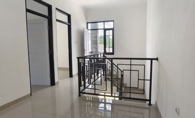 Rumah Modern 2 lt Harga Bersahabat dekat Alun Alun Cimahi Bonus Kanopi