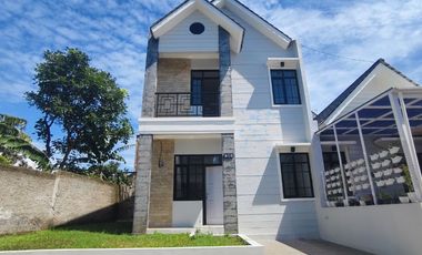 Rumah Modern 2 lt Harga Bersahabat dekat Alun Alun Cimahi Bonus Kanopi
