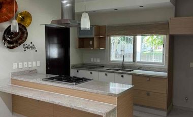 Casa En Renta  Bugambilias Zapopan