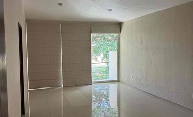 Casa En Renta  Bugambilias Zapopan