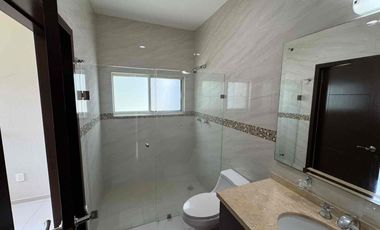 Casa En Renta  Bugambilias Zapopan