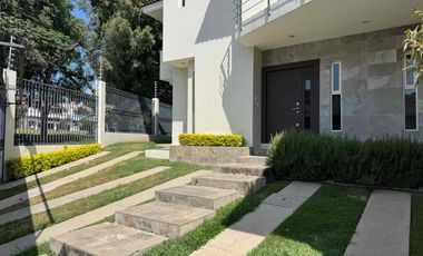 Casa En Renta  Bugambilias Zapopan