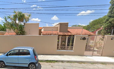 HERMOSA Y AMPLIA CASA EN FRACC VILLAS DEL PRADO MÉRIDA, PINZON II