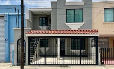 CASA 6 RECAMARAS COLONIA LOPEZ DE LAGASPI GUADALAJARA