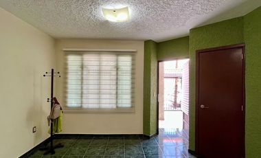 CASA 6 RECAMARAS COLONIA LOPEZ DE LAGASPI GUADALAJARA