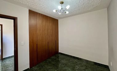 CASA 6 RECAMARAS COLONIA LOPEZ DE LAGASPI GUADALAJARA