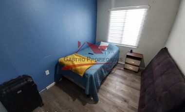 Hermosa Casa Dos Pisos Aislada con 4 Dormitorios, 2 Baños, Microbarrio Larapinta, Comuna de Lampa