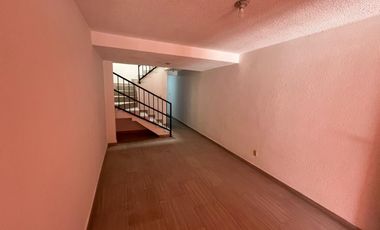 VENDO CASA AMPLIA DE 2 RECAMARAS