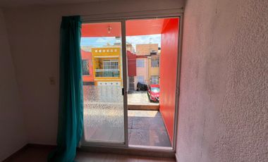 VENDO CASA AMPLIA DE 2 RECAMARAS