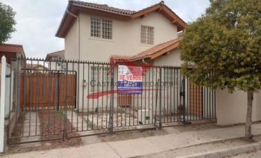 Hermosa Casa de Dos Pisos, 3 Dormitorios, 3 Baños, Villa Las Orquideas 2 Comuna de Buin.