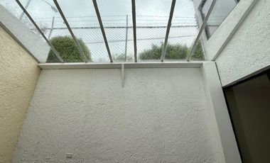 AMPLIA CASA EN VENTA EN SAN ANGEL DENTRO DE CONDOMINIO