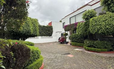 AMPLIA CASA EN VENTA EN SAN ANGEL DENTRO DE CONDOMINIO