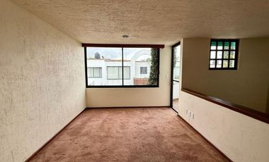 AMPLIA CASA EN VENTA EN SAN ANGEL DENTRO DE CONDOMINIO