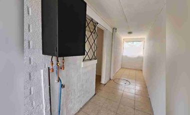 Se arrienda amplia casa independiente en Villa Terracruz, comuna de La Cruz.