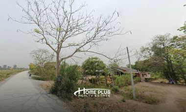 ที่ดินพร้อมบ้านเดี่ยวชั้นเดียว อำเภอสามชุก สุพรรณบุรี เนื้อที่ 3 ไร่ 3 งาน 98 ตารางวา