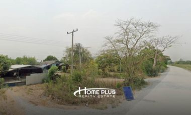 ที่ดินพร้อมบ้านเดี่ยวชั้นเดียว อำเภอสามชุก สุพรรณบุรี เนื้อที่ 3 ไร่ 3 งาน 98 ตารางวา
