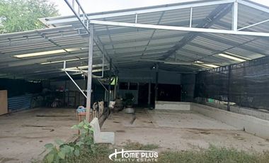 ที่ดินพร้อมบ้านเดี่ยวชั้นเดียว อำเภอสามชุก สุพรรณบุรี เนื้อที่ 3 ไร่ 3 งาน 98 ตารางวา