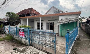 Dijual rumah jalan kapten Abdullah, Plaju, Palembang