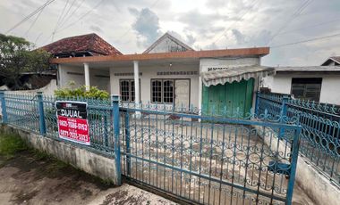 Dijual rumah jalan kapten Abdullah, Plaju, Palembang