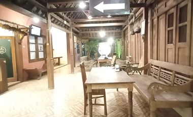 Dijual Ruang Usaha Full Furnished di Purbayan Baki