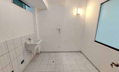 Se vende departamento primer piso chorrillos Urb. La Fovipol cerca a Malecon la costanera