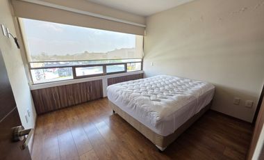 Casa en Renta semi-amueblada en Lomas Virreyes Calimaya modelo Málaga