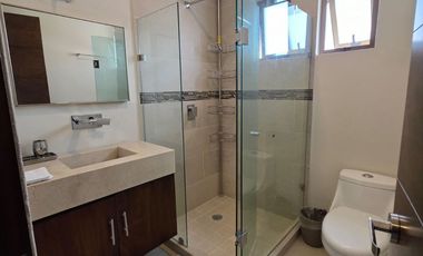 Casa en Renta semi-amueblada en Lomas Virreyes Calimaya modelo Málaga