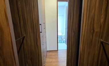 Casa en Renta semi-amueblada en Lomas Virreyes Calimaya modelo Málaga