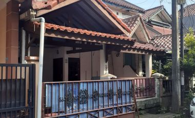 Disewakan Murah Rumah Kamar 2 di Victoria Park Tangerang