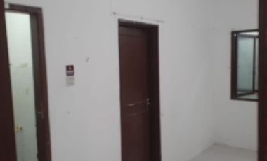 Disewakan Murah Rumah Kamar 2 di Victoria Park Tangerang