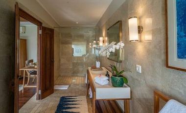 Villa Mewah dengan Pemandangan Laut di Cemagi – Jalan Kaki ke Pantai