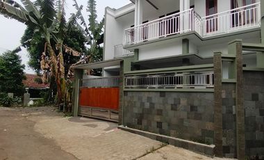 Rumah 2 Lantai Ciaul Babakan Kota Sukabumi Samping Mesjid