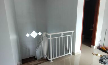 Rumah 2 Lantai Ciaul Babakan Kota Sukabumi Samping Mesjid